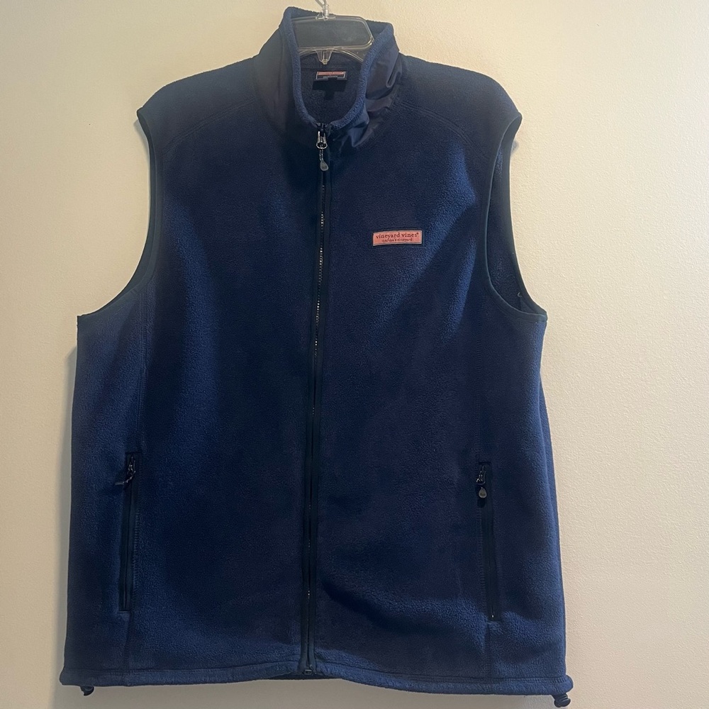 VINEYARD VINES Men's Mountain Sweater Fleece Vest - Picture 2 of 13